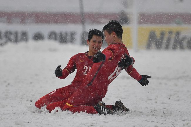 27岁的德国后卫科雷尔本赛季为西汉姆出场12次，他的合同2026年到期。